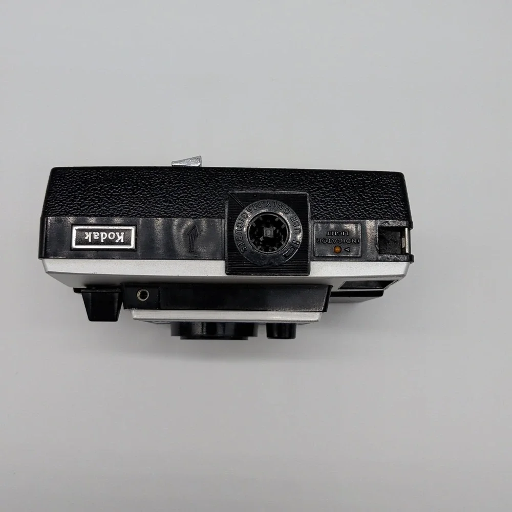 Vintage Kodak Instamatic X-30 Point & Shoot Film Camera Collectible Untested